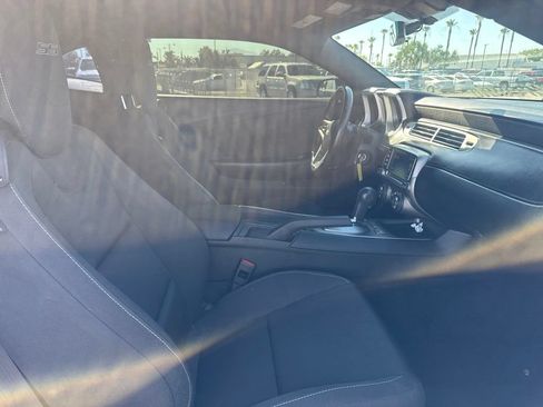 Used 2015 Chevrolet Camaro SS w/ RS Package RWD image 8