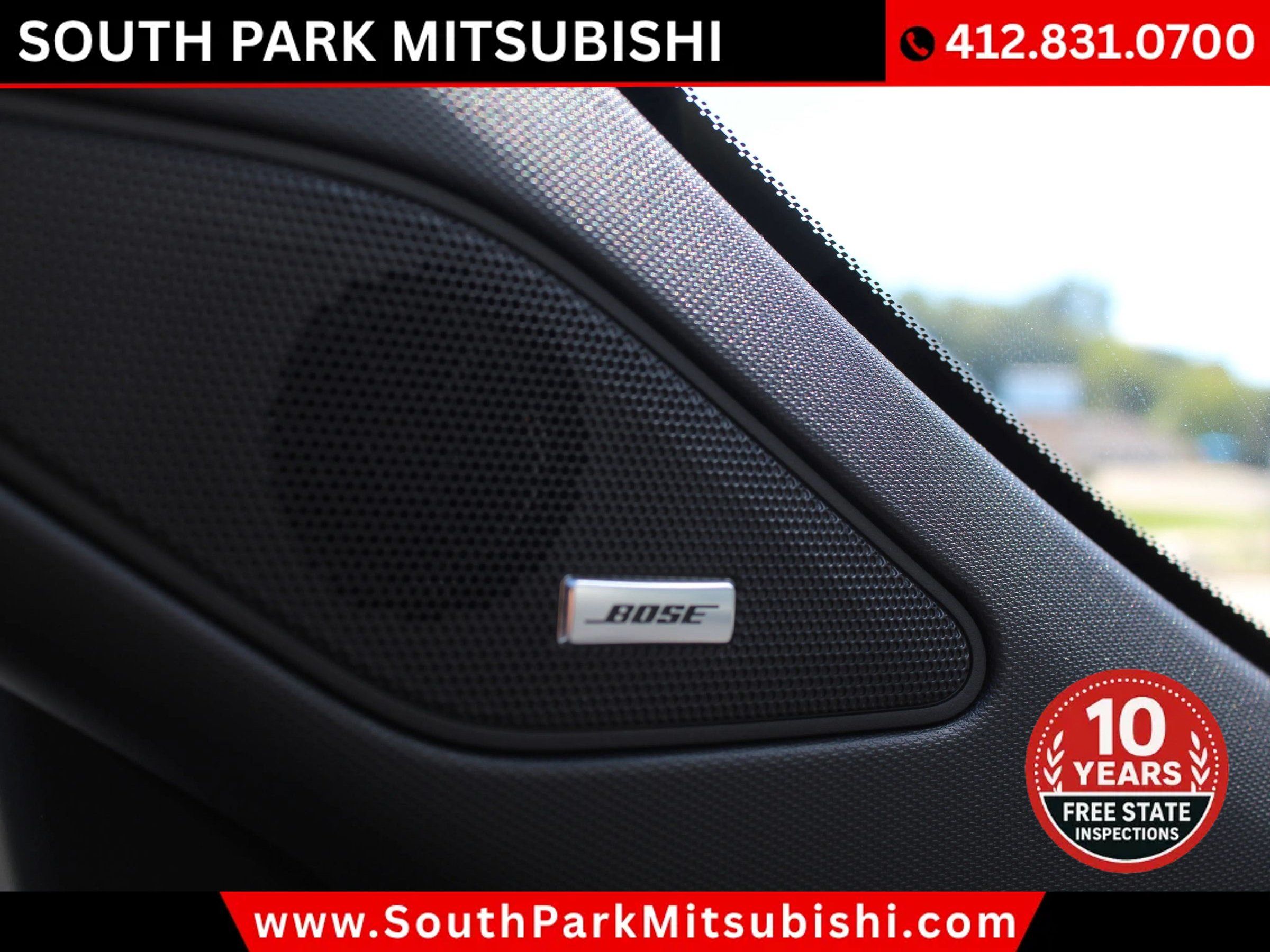 Used 2025 Mitsubishi Outlander 4WD Plug-In Hybrid image 29