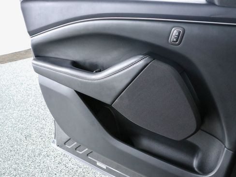 Used 2023 Ford Mustang Mach-E Select RWD image 21