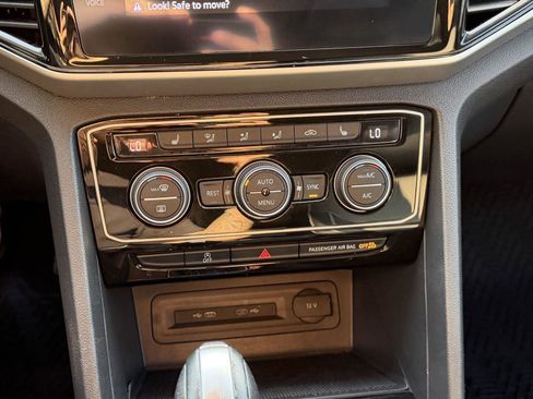 Used 2022 Volkswagen Atlas SE image 9