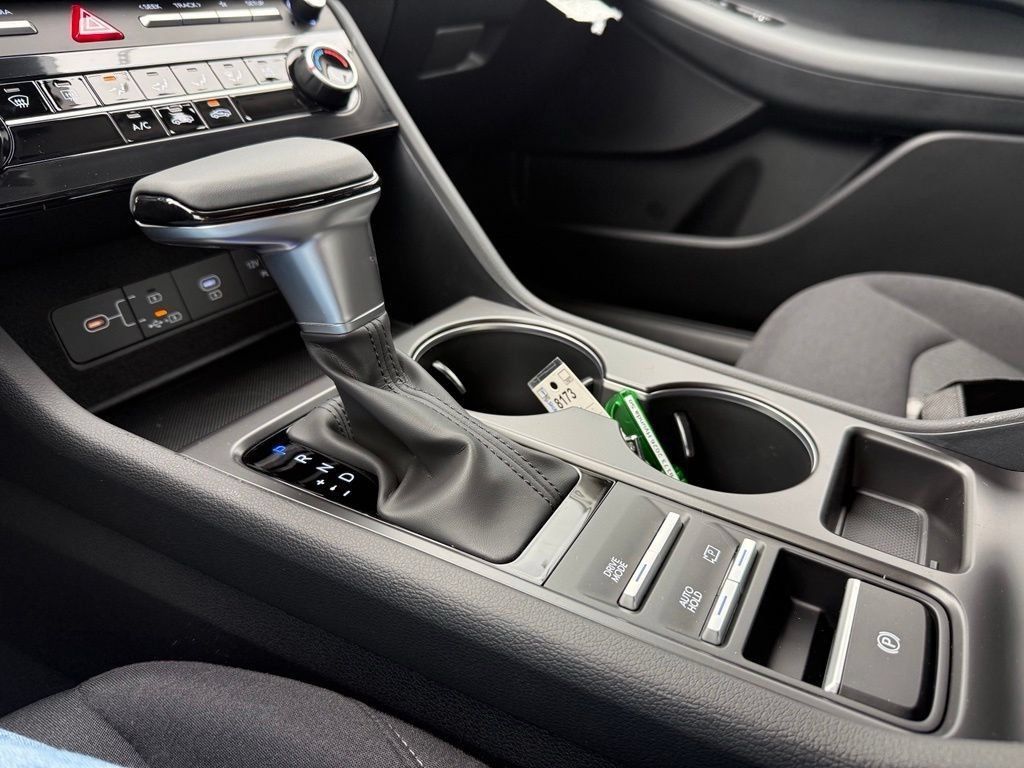 New 2026 Hyundai Sonata SE FWD image 19