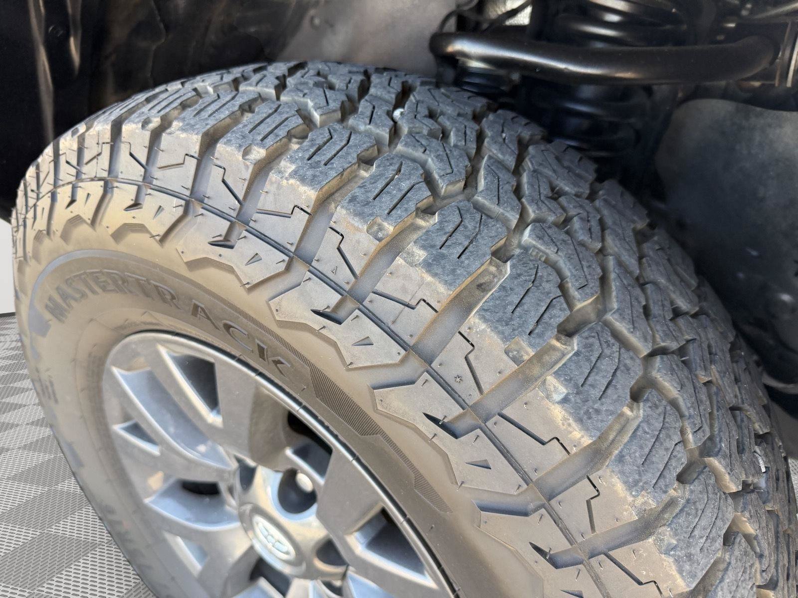 Used 2023 Toyota Tacoma SR5 RWD image 22