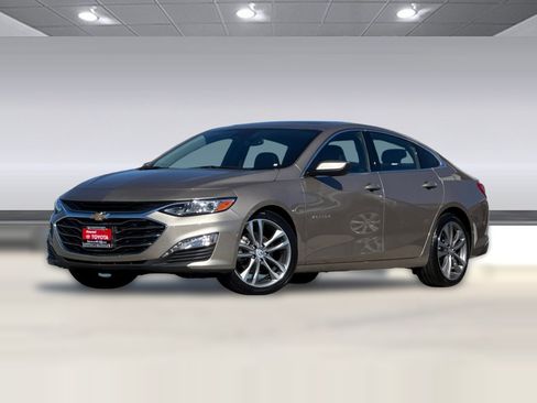 Used 2024 Chevrolet Malibu LT image 24