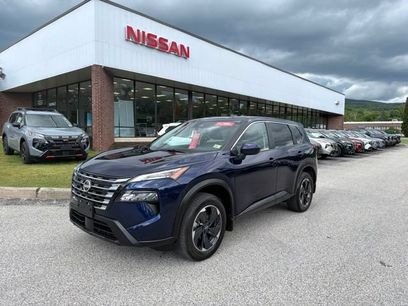 Used 2025 Nissan Rogue SV