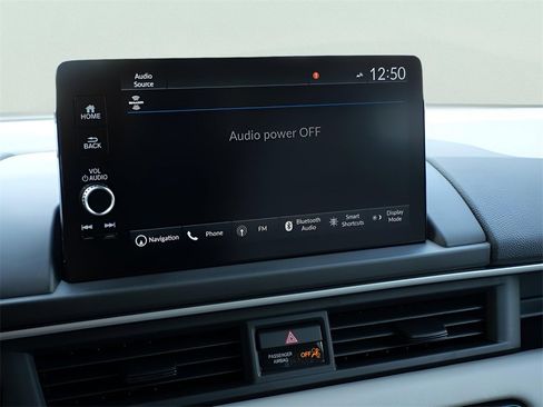 Certified 2025 Honda Pilot Touring image 25