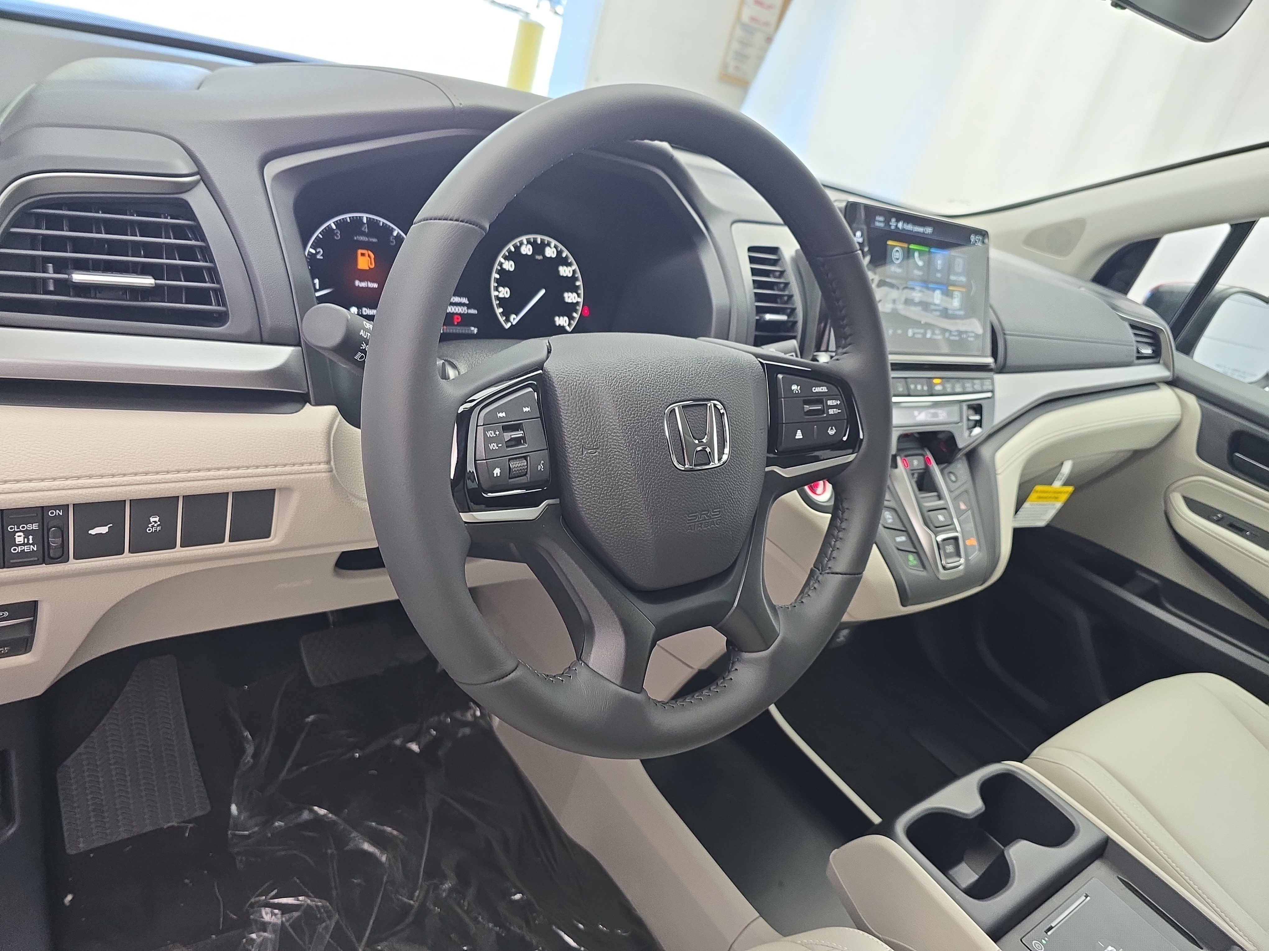 New 2027 Honda Odyssey EX-L image 17