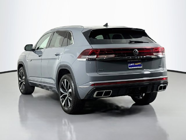 Certified 2026 Volkswagen Atlas Cross Sport SEL Premium R-Line AWD/4WD image 5