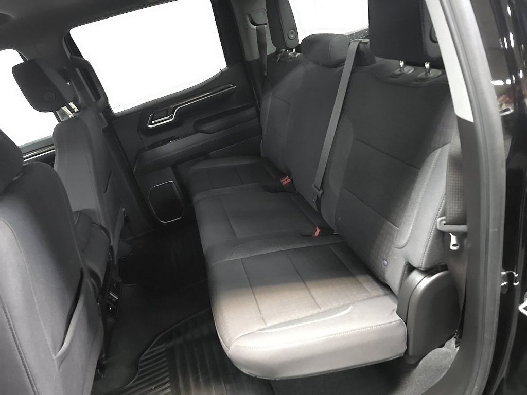 Used 2023 Chevrolet Silverado 1500 RST AWD/4WD image 31