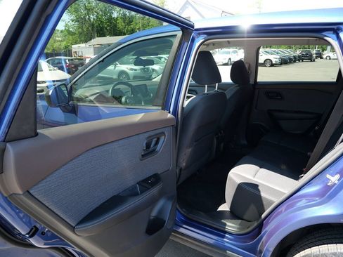 Used 2021 Nissan Rogue S AWD/4WD image 27