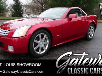 Used 2005 Cadillac XLR image 1