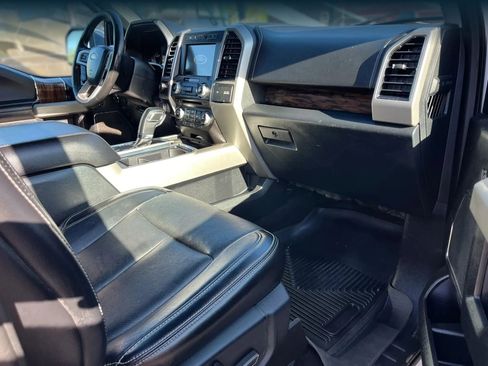 Used 2018 Ford F150 Lariat w/ Equipment Group 502A Luxury image 7