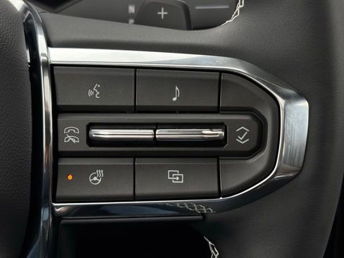 New 2026 GMC Acadia Denali Ultimate w/ LPO, Floor Liner Package AWD/4WD image 27