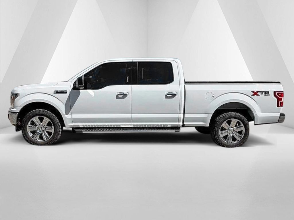 Used 2018 Ford F150 XLT w/ Equipment Group 302A Luxury AWD/4WD image 4