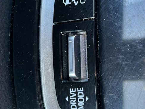 Used 2023 Toyota Corolla SE image 24