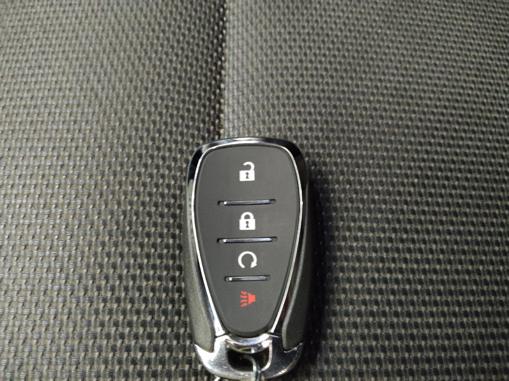 Used 2021 Chevrolet Traverse LT FWD image 32