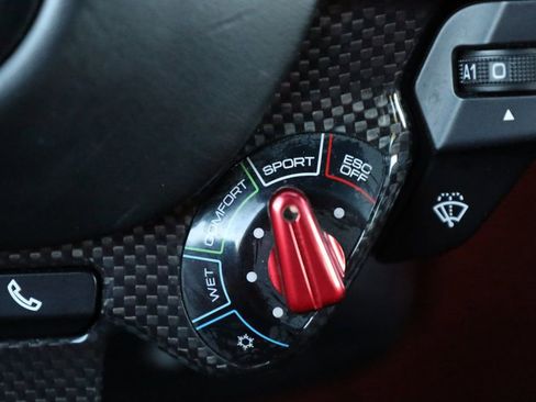 Used 2017 Ferrari GTC4Lusso Coupe image 32