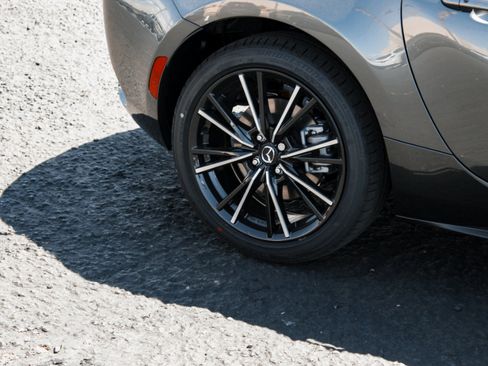 New 2026 MAZDA MX-5 Miata RF Grand Touring RWD image 4