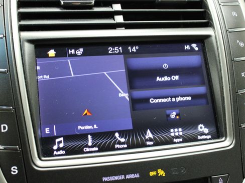 Used 2019 Lincoln Nautilus Reserve image 26