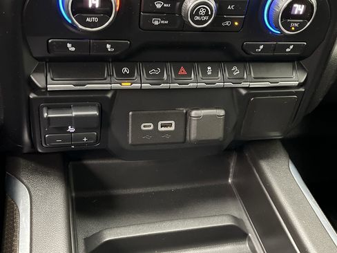 Certified 2021 Chevrolet Silverado 1500 RST w/ Z71 Off-Road Package image 23