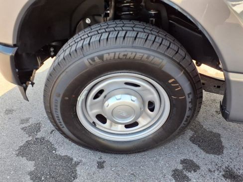 Used 2025 Ford F150 XL image 9