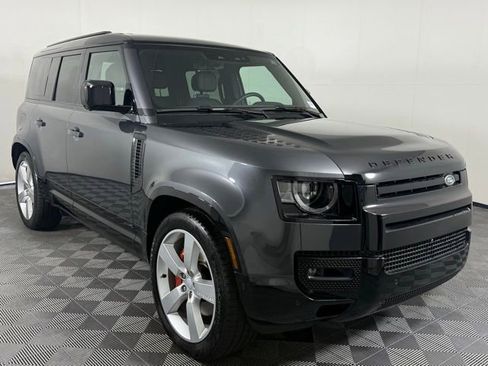 New 2025 Land Rover Defender 110 X image 10