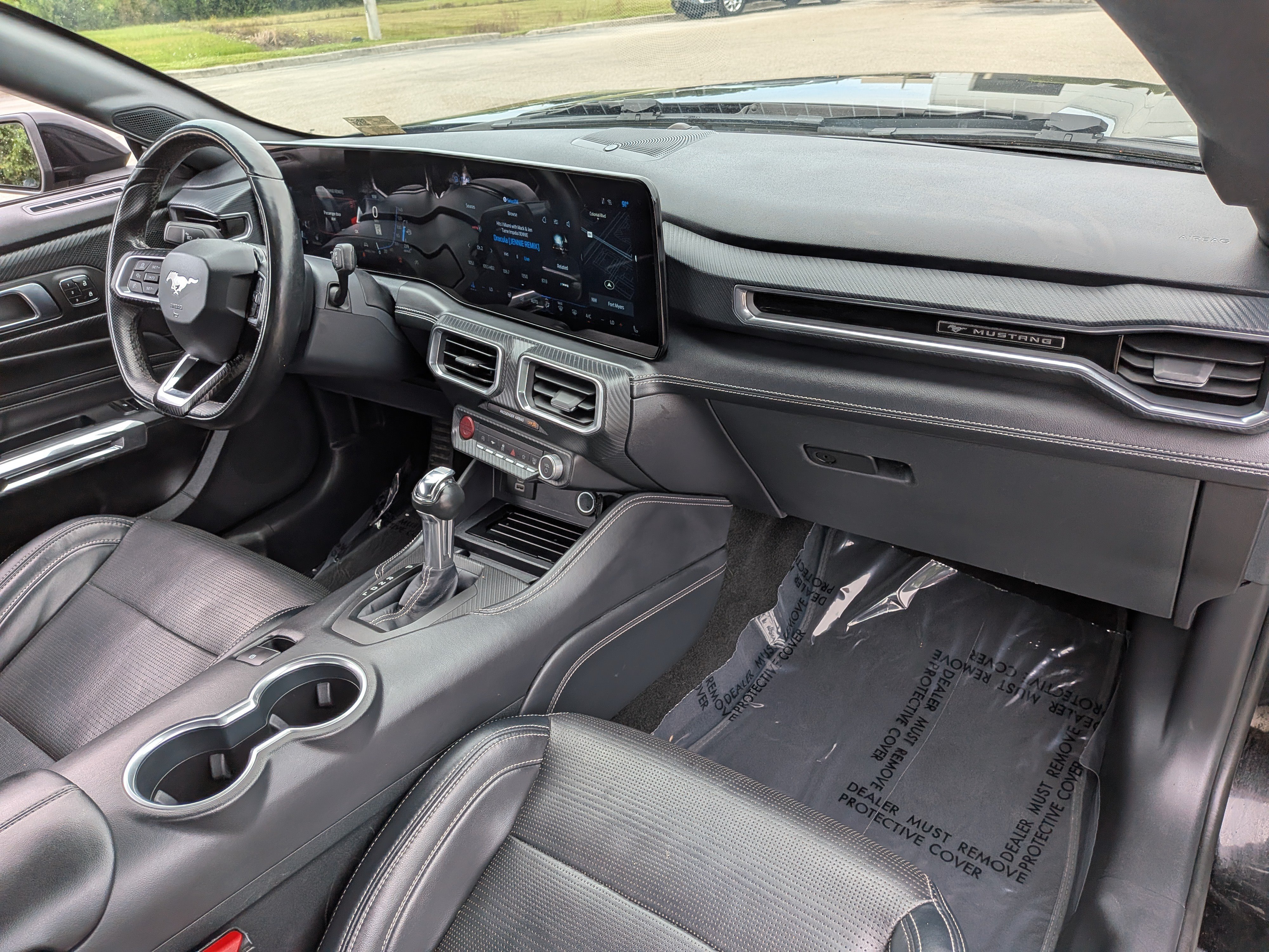 Used 2024 Ford Mustang Premium RWD image 15