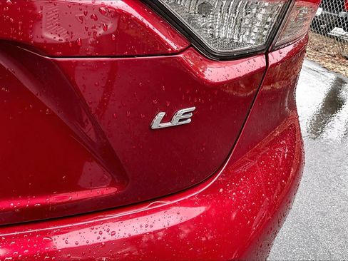 Used 2022 Toyota Corolla LE FWD image 10