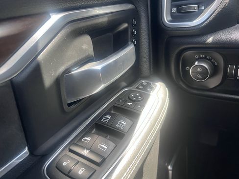 Certified 2024 RAM 2500 Laramie image 27