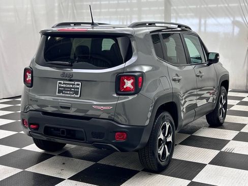 Certified 2022 Jeep Renegade Trailhawk w/ Sun/Sound Group AWD/4WD image 7