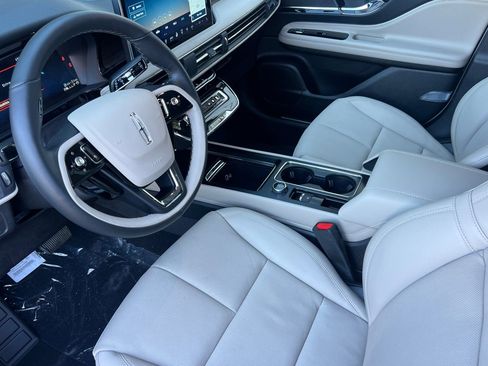 New 2026 Lincoln Corsair Grand Touring image 8