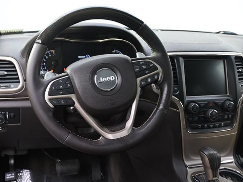 Used 2016 Jeep Grand Cherokee Summit AWD/4WD image 12