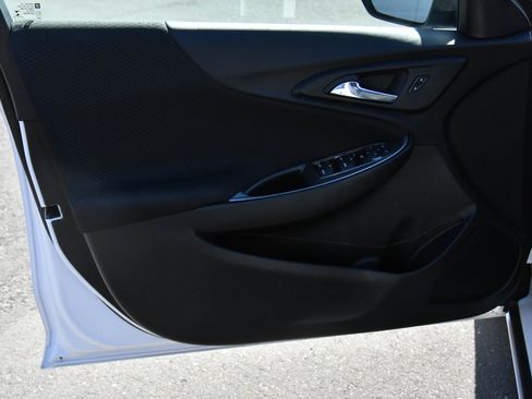 Used 2024 Chevrolet Malibu LT FWD image 13