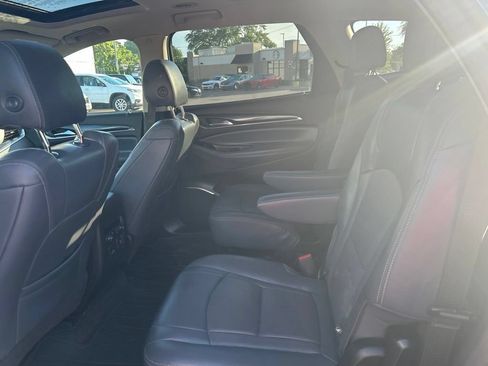 Used 2019 Buick Enclave Premium w/ Experience Buick Package AWD/4WD image 16