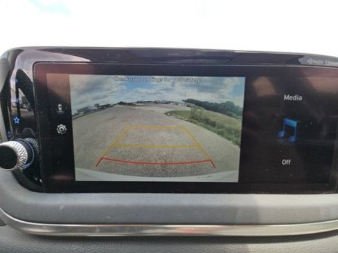 Used 2023 Hyundai Sonata SEL w/ Convenience Package FWD image 17