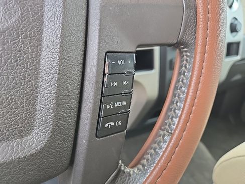 Used 2011 Ford F150 XLT w/ XLT Convenience Pkg image 29