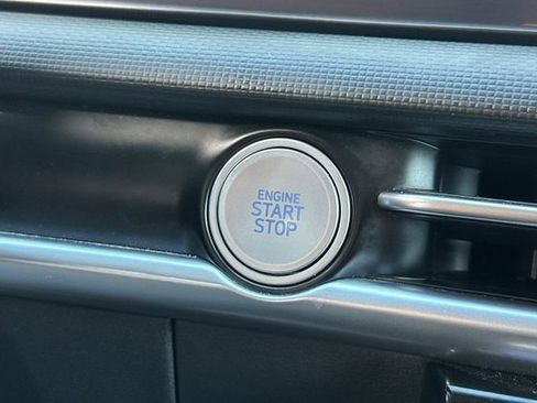 Used 2025 Hyundai Tucson SEL image 25