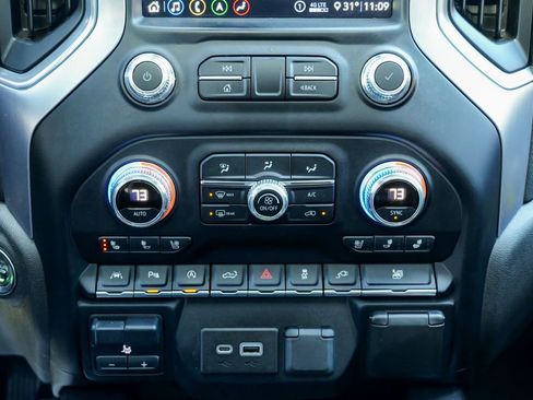 Used 2020 GMC Sierra 1500 SLT w/ SLT Premium Plus Package image 48