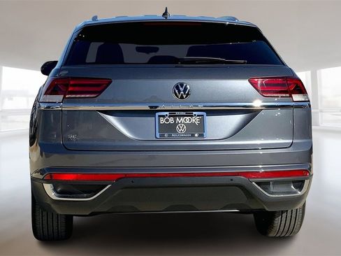 Used 2023 Volkswagen Atlas Cross Sport SE image 4