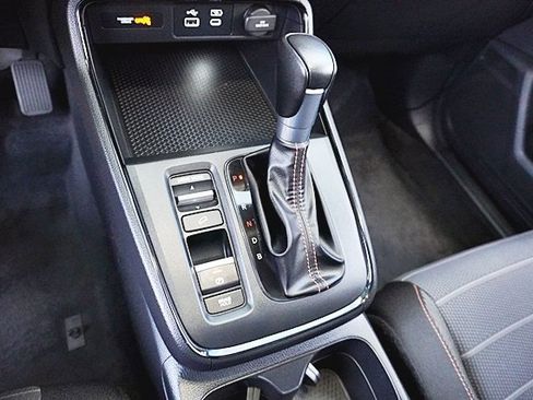 Used 2025 Honda CR-V Sport image 30