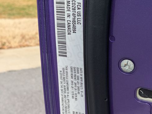 Used 2023 Dodge Challenger R/T w/ Blacktop Package image 33