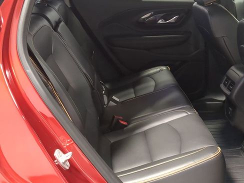 Used 2022 GMC Terrain AT4 w/ Infotainment Package II image 27