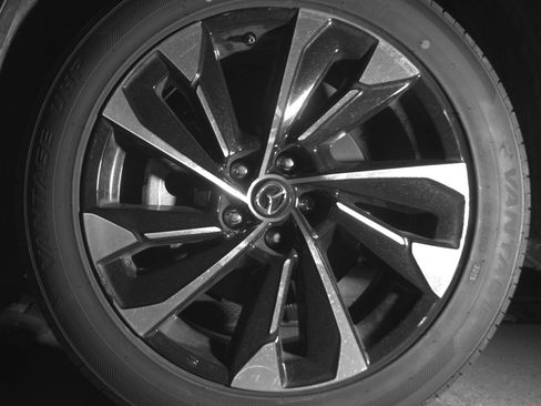 Used 2025 MAZDA CX-50 2.5 Hybrid w/ Premium Plus Pkg image 12