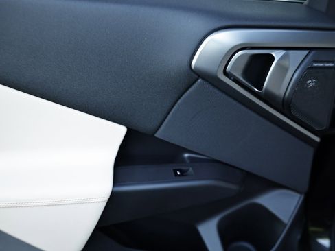 New 2026 BMW X3 xDrive30 w/ Premium Package image 22