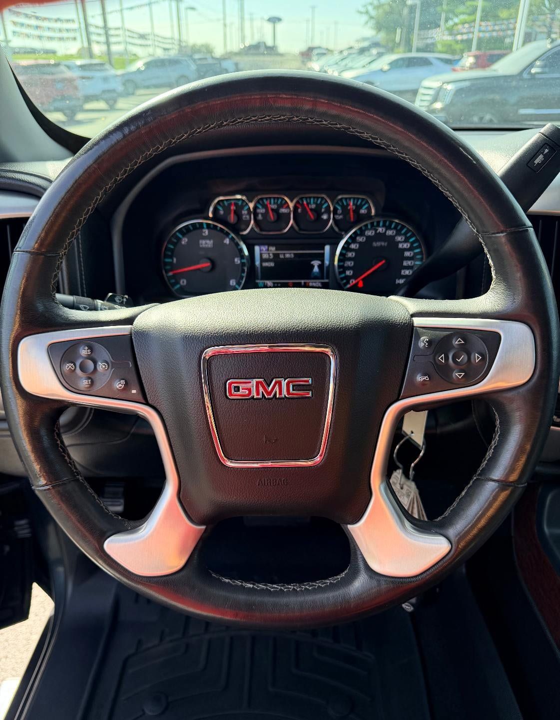 Used 2017 GMC Sierra 1500 SLT w/ SLT Premium Package AWD/4WD image 14
