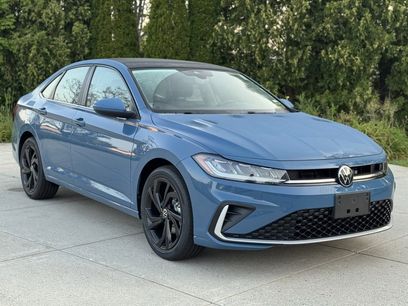 New 2025 Volkswagen Jetta SE