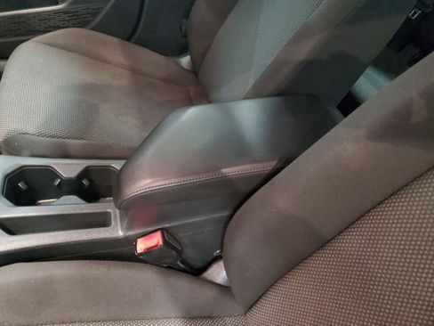 Used 2019 Volkswagen Jetta S image 27