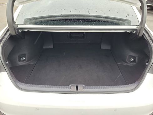 Used 2024 Lexus ES 300h w/ Premium Package FWD image 20