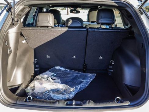 New 2026 Jeep Compass Latitude image 26