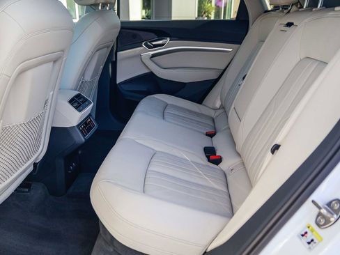 Certified 2023 Audi e-tron Premium w/ Convenience Plus Package image 20