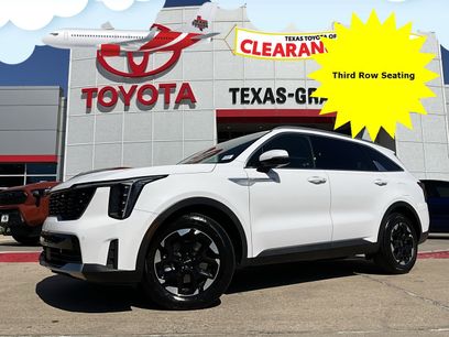 Used 2024 Kia Sorento S